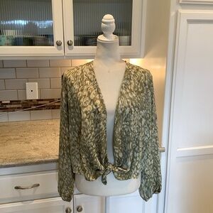 Resa Green Print Tie Front “Luna” Satin Top Size Medium